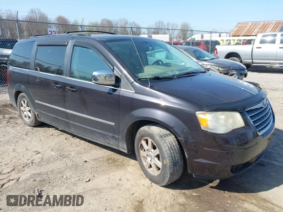 2010 Chrysler Town & Country Touring with VIN 2A4RR5DX5AR360173, listed as a IAAI auction lot 42082140 with 133,366 mi miles. Bid and sale history available at carsss.com. Image 1.