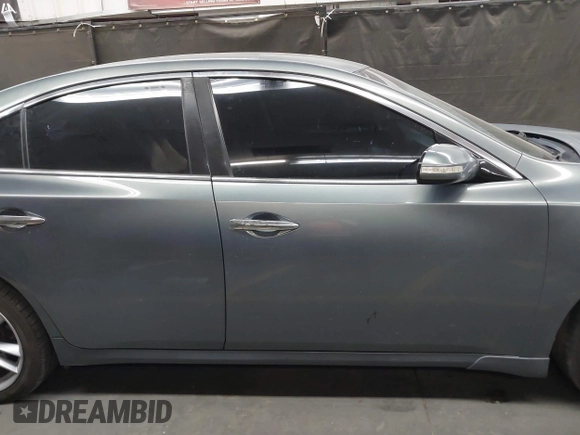 2011 Nissan Maxima SV z VIN 1N4AA5AP0BC838496, wystawiony jako IAAI lot #42326631 z przebiegiem 138 400 mil mil oraz . Historia ofert i sprzedaży dostępna na DreamBid. Obrazek 13.