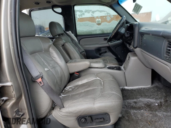 2001 Chevrolet Suburban LS with VIN 1GNFK16T21J103970, listed as a Copart auction lot 89355085 with 247,993 mi miles and Salvage Title. Bid and sale history available at carsss.com. Image 7.