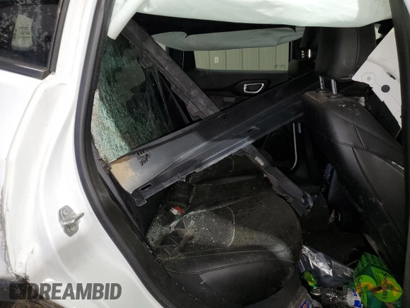 2024 Jeep Compass Latitude with VIN 3C4NJDBN8RT598891, listed as a Copart auction lot 59127935 with Not provided miles and Non repairable. Bid and sale history available at DreamBid. Image 11.