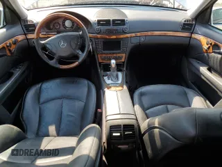 2005 Mercedes-Benz E 500 with VIN WDBUH83J45X169545, listed as a Copart auction lot 42257535 with 183,793 mi miles and Clean Title. Bid and sale history available at carsss.com. Image 8.
