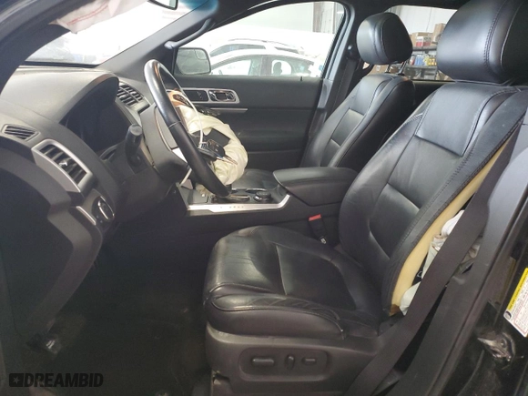2014 Ford Explorer XLT with VIN 1FM5K8D81EGA12442, listed as a Copart auction lot 52191745 with 131,074 mi miles and Clean Title. Bid and sale history available at carsss.com. Image 7.