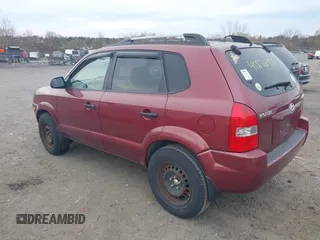 2007 Hyundai Tucson GLS with VIN KM8JM12B17U516895, listed as a IAAI auction lot 41836971 with 193,049 mi miles. Bid and sale history available at carsss.com. Image 3.