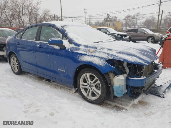 2018 Ford Fusion Hybrid S with VIN 3FA6P0UU8JR122342, listed as a IAAI auction lot 41355323 with 85,304 mi miles. Bid and sale history available at carsss.com. Image 1.