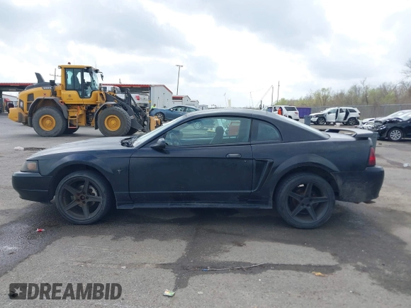 2003 Ford Mustang Standard with VIN 1FAFP40413F441725, listed as a IAAI auction lot 41781768 with 150,417 mi miles. Bid and sale history available at carsss.com. Image 14.