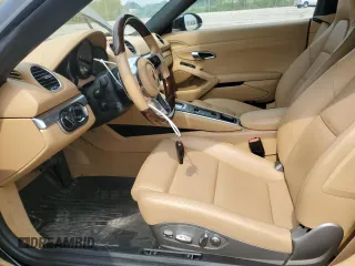 2017 Porsche 718 Boxster z VIN WP0CA2A82HS221853, wystawiony jako Copart lot #64264244 z przebiegiem 31 996 mil mil oraz Szkoda całkowita • Salvage title. Historia ofert i sprzedaży dostępna na DreamBid. Obrazek 7.