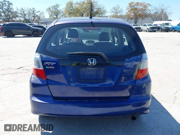 2009 Honda Fit with VIN JHMGE88249S056575, listed as a IAAI auction lot 41702555 with 116,658 mi miles. Bid and sale history available at carsss.com. Image 16.