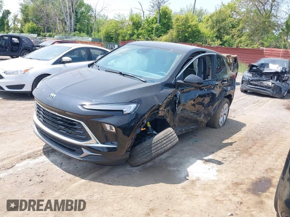 2025 Buick Encore GX Preferred with VIN KL4AMCSL8SB092073, listed as a IAAI auction lot 42376874 with 83 mi miles and . Bid and sale history available at DreamBid. Image 17.
