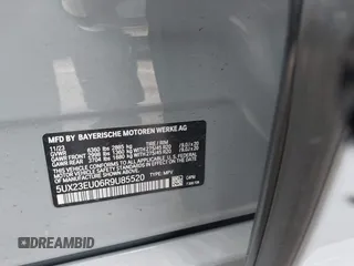 2024 BMW X5 xDrive40i z VIN 5UX23EU06R9U85520, wystawiony jako IAAI lot #41785217 z przebiegiem Nie podano mil oraz . Historia ofert i sprzedaży dostępna na DreamBid. Obrazek 9.