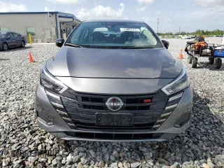 2023 Nissan Versa SR z VIN 3N1CN8FV9PL866652, wystawiony jako Copart lot #60714205 z przebiegiem 31 997 mil mil oraz Nie do naprawy • Non repairable. Historia ofert i sprzedaży dostępna na DreamBid. Obrazek 5.