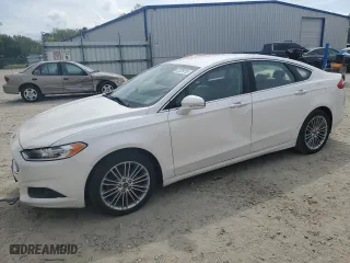 2014 Ford Fusion SE with VIN 3FA6P0HD7ER108061, listed as a Copart auction lot 52229755 with 110,308 mi miles and Clean Title. Bid and sale history available at carsss.com. Image 1.