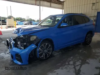 2021 BMW X1 sDrive28i with VIN WBXJG7C05M5U02743, listed as a Copart auction lot 51480195 with 25,466 mi miles and Salvage Title. Bid and sale history available at carsss.com. Image 1.