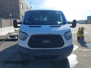 2016 Ford Transit Cargo z VIN 1FTYR1YM3GKA01650, wystawiony jako IAAI lot #41242238 z przebiegiem 145 073 mil mil oraz . Historia ofert i sprzedaży dostępna na DreamBid. Obrazek 13.