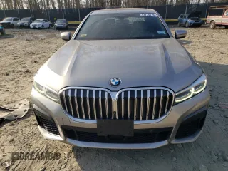 2020 BMW 7 Series z VIN WBA7W4C07LCD18314, wystawiony jako Copart lot #43724774 z przebiegiem 25 873 mil mil oraz . Historia ofert i sprzedaży dostępna na DreamBid. Obrazek 5.