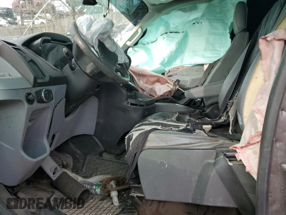 2018 Ford Transit z VIN 1FTYR2CM5JKB49173, wystawiony jako Copart lot #48511685 z przebiegiem Nie podano mil oraz Nie do naprawy. Historia ofert i sprzedaży dostępna na DreamBid. Obrazek 7.