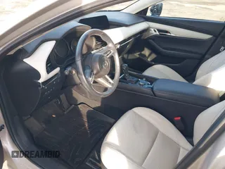 2022 Mazda 3 Premium with VIN 3MZBPADL6NM310475, listed as a IAAI auction lot 41919861 with 22,269 mi miles and . Bid and sale history available at DreamBid. Image 5.