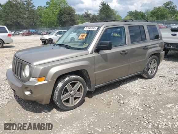 2007 Jeep Patriot Sport z VIN 1J8FF28W07D297912, wystawiony jako Copart lot #57045335 z przebiegiem 286 621 mil mil oraz Szkoda całkowita • Salvage title. Historia ofert i sprzedaży dostępna na DreamBid. Obrazek 1.
