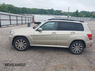 2011 Mercedes-Benz GLK 350 with VIN WDCGG5GBXBF596646, listed as a IAAI auction lot 42247967 with 209,512 mi miles and . Bid and sale history available at DreamBid. Image 12.