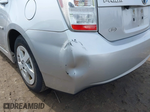 2010 Toyota Prius II with VIN JTDKN3DU5A0139440, listed as a IAAI auction lot 41798500 with 170,271 mi miles and . Bid and sale history available at DreamBid. Image 14.