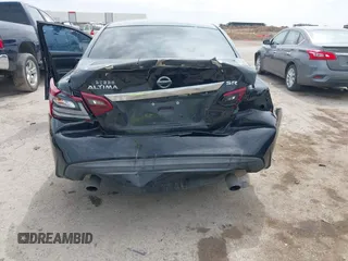 2017 Nissan Altima SR with VIN 1N4AL3AP2HN360514, listed as a IAAI auction lot 41946864 with 163,937 mi miles and . Bid and sale history available at carsss.com. Image 6.