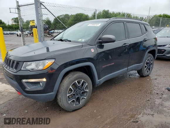 2020 Jeep Compass Trailhawk z VIN 3C4NJDDB6LT127557, wystawiony jako Copart lot #57888245 z przebiegiem 113 836 mil mil oraz Szkoda całkowita • Salvage title. Historia ofert i sprzedaży dostępna na DreamBid. Obrazek 1.