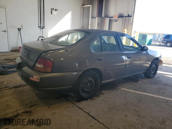 1999 Nissan Altima XE with VIN 1N4DL01D1XC152460, listed as a Copart auction lot 45920805 with 122,783 mi miles and Salvage Title. Bid and sale history available at carsss.com. Image 3.
