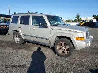 2008 Jeep Commander Sport with VIN 1J8HG48K38C124617, listed as a Copart auction lot 74362374 with 274,215 mi miles and Clean Title. Bid and sale history available at carsss.com. Image 4.