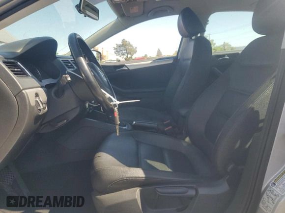 2012 Volkswagen Jetta SEL with VIN 3VWLP7AJ6CM324271, listed as a Copart auction lot 59986855 with 129,002 mi miles and Salvage title. Bid and sale history available at DreamBid. Image 7.