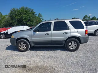 2007 Ford Escape XLS with VIN 1FMYU02Z87KA02382, listed as a IAAI auction lot 42683581 with 309,851 mi miles and . Bid and sale history available at DreamBid. Image 14.