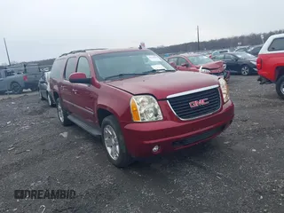2011 GMC Yukon XL SLT with VIN 1GKS2KE37BR202130, listed as a IAAI auction lot 41531688 with 250,031 mi miles. Bid and sale history available at carsss.com. Image 1.