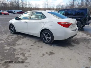 2019 Toyota Corolla L z VIN 2T1BURHE3KC133412, wystawiony jako IAAI lot #41477656 z przebiegiem 50 234 mil mil oraz . Historia ofert i sprzedaży dostępna na DreamBid. Obrazek 3.