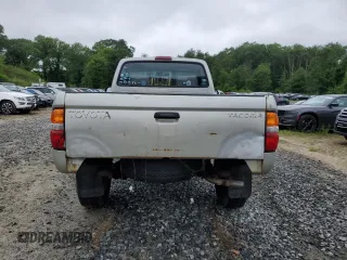 2001 Toyota Tacoma z VIN 5TEPM62N71Z875981, wystawiony jako Copart lot #61310975 z przebiegiem 256 779 mil mil oraz Czysty tytuł • Clean title. Historia ofert i sprzedaży dostępna na DreamBid. Obrazek 6.