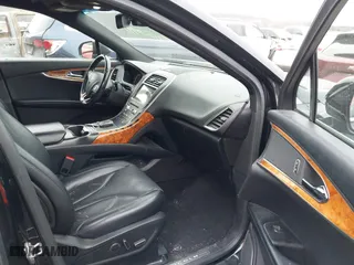 2018 Lincoln MKX Reserve with VIN 2LMPJ8LP0JBL26660, listed as a IAAI auction lot 41510991 with 125,468 mi miles. Bid and sale history available at carsss.com. Image 5.