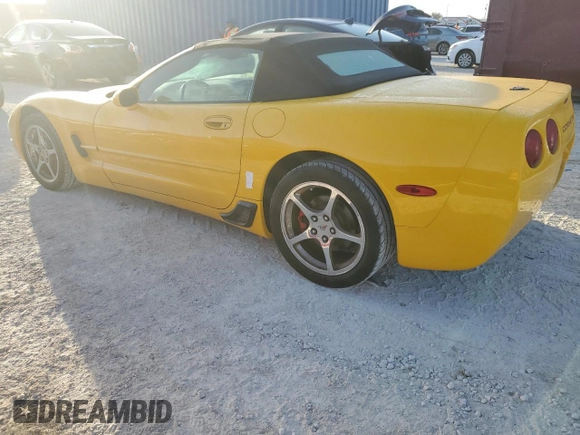 2004 Chevrolet Corvette with VIN 1G1YY32G045126125, listed as a Copart auction lot 77249344 with 12,493 mi miles and Salvage Title. Bid and sale history available at carsss.com. Image 2.