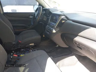 2017 Chevrolet Tahoe Commercial with VIN 1GNLCDEC4HR310570, listed as a IAAI auction lot 42416737 with 92,000 mi miles and . Bid and sale history available at DreamBid. Image 5.