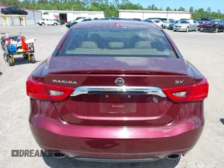 2017 Nissan Maxima SV с VIN 1N4AA6APOHC411463, выставлен на аукционе IAAI как лот 39652799 с пробегом 62 683 миль миль и . История ставок и продаж доступна на DreamBid. Изображение 17.