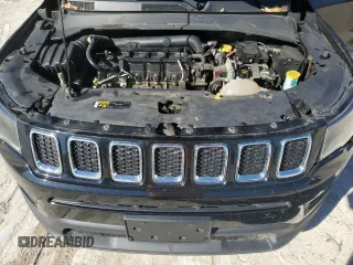 2018 Jeep Compass Latitude with VIN 3C4NJDBB4JT436606, listed as a Copart auction lot 45516035 with 33,325 mi miles and Salvage Title. Bid and sale history available at DreamBid. Image 11.