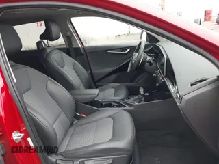 2023 Kia Niro EX with VIN KNDCR3LE8P5040383, listed as a IAAI auction lot 41538602 with 32,494 mi miles. Bid and sale history available at carsss.com. Image 5.