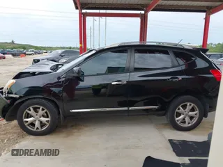 2011 Nissan Rogue SV z VIN JN8AS5MTXBW167258, wystawiony jako IAAI lot #42407984 z przebiegiem 184 878 mil mil oraz . Historia ofert i sprzedaży dostępna na DreamBid. Obrazek 14.