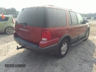 2004 Ford Expedition Special Service z VIN 1FMFU15L84LB10446, wystawiony jako IAAI lot #42352416 z przebiegiem 273 817 mil mil oraz . Historia ofert i sprzedaży dostępna na DreamBid. Obrazek 4.