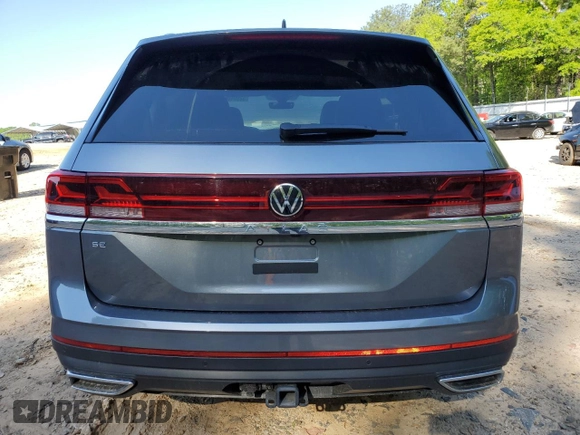2024 Volkswagen Atlas SE with VIN 1V2JR2CA1RC598507, listed as a Copart auction lot 52904865 with 9,075 mi miles and Salvage title. Bid and sale history available at DreamBid. Image 6.