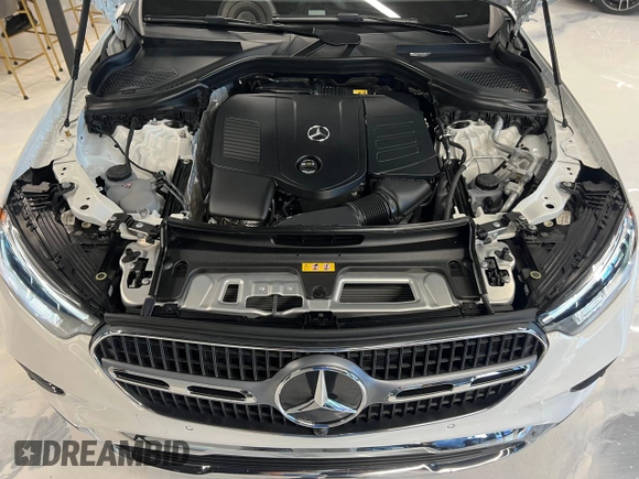 2024 Mercedes-Benz GLC with VIN W1NKM4HB9RF120120, listed as a Copart auction lot 53872055 with 5,587 mi miles and Clean Title. Bid and sale history available at carsss.com. Image 7.