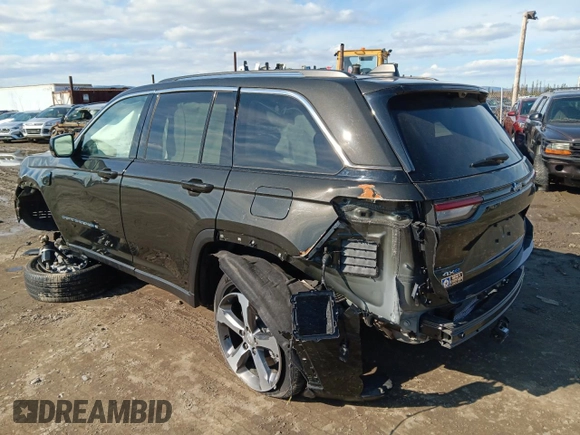 2023 Jeep Grand Cherokee 30th Anniversary with VIN 1C4RJYB66P8788458, listed as a Copart auction lot 54022075 with 392 mi miles and Salvage title. Bid and sale history available at DreamBid. Image 2.