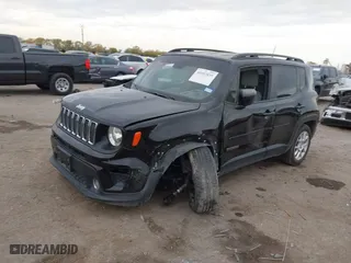 2020 Jeep Renegade Latitude with VIN ZACNJABB9LPL63982, listed as a IAAI auction lot 40953835 with 124,956 mi miles. Bid and sale history available at carsss.com. Image 17.