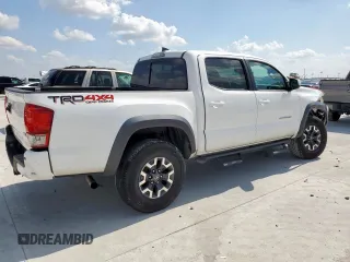 2017 Toyota Tacoma SR5 z VIN 5TFCZ5AN1HX048104, wystawiony jako Copart lot #60883165 z przebiegiem 143 856 mil mil oraz Szkoda całkowita • Salvage title. Historia ofert i sprzedaży dostępna na DreamBid. Obrazek 3.