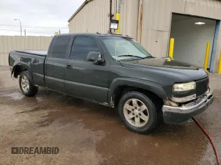 2000 Chevrolet Silverado 1500 LS with VIN 2GCEC19V4Y1133636, listed as a Copart auction lot 44198165 with 308,482 mi miles and Clean Title. Bid and sale history available at carsss.com. Image 4.