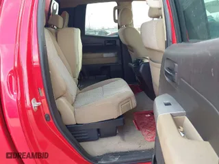 2007 Toyota Tundra SR5 with VIN 5TFRV54117X025760, listed as a IAAI auction lot 41453556 with 240,244 mi miles. Bid and sale history available at carsss.com. Image 8.