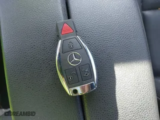 2008 Mercedes-Benz C-Class 3.0L Sport with VIN WDDGF54X98F032459, listed as a IAAI auction lot 41930016 with 183,696 mi miles. Bid and sale history available at carsss.com. Image 11.
