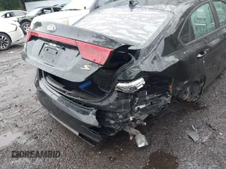 2019 Kia Forte S z VIN 3KPF34AD2KE034073, wystawiony jako IAAI lot #42352180 z przebiegiem 110 785 mil mil oraz . Historia ofert i sprzedaży dostępna na DreamBid. Obrazek 6.