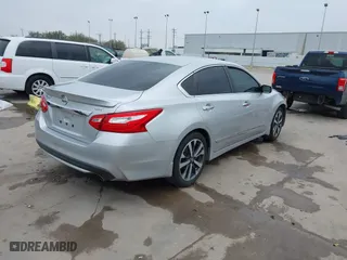 2016 Nissan Altima 2.5 SL with VIN 1N4AL3APXGC176545, listed as a IAAI auction lot 41780585 with 119,805 mi miles. Bid and sale history available at carsss.com. Image 4.